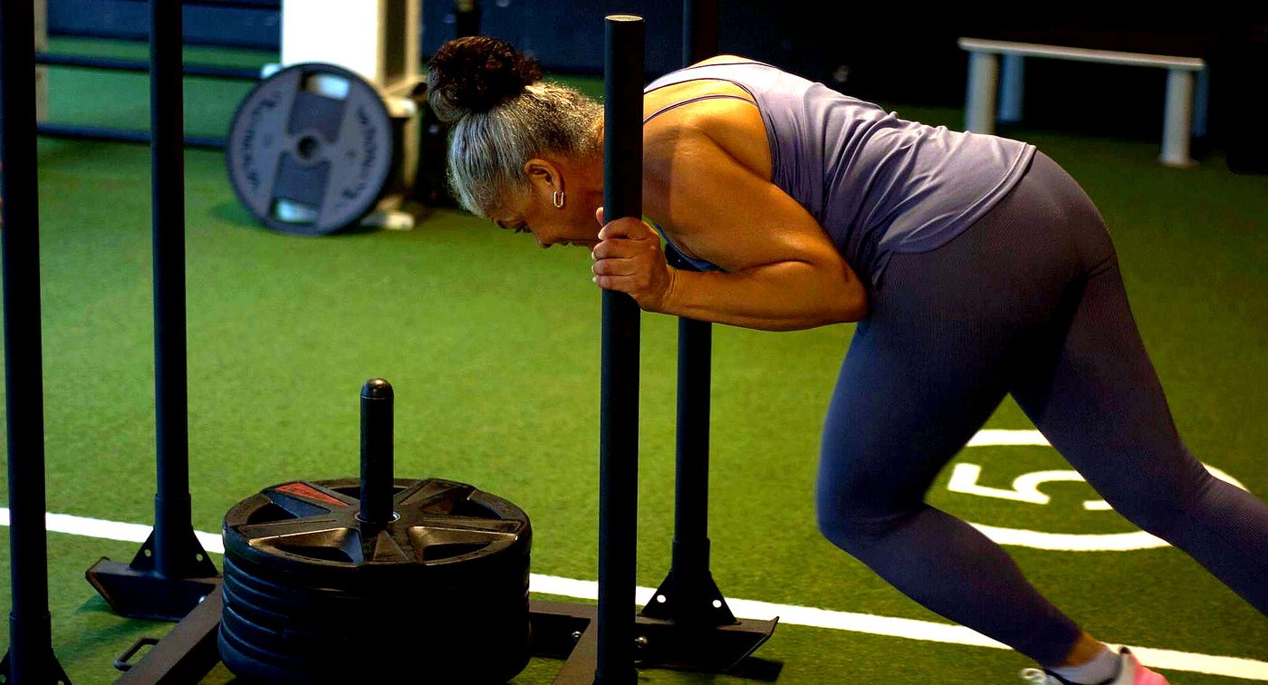 Groepstraining Community HYROX Club met sledge push
